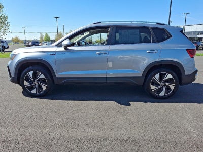 2024 Volkswagen Taos SE 4MOTION