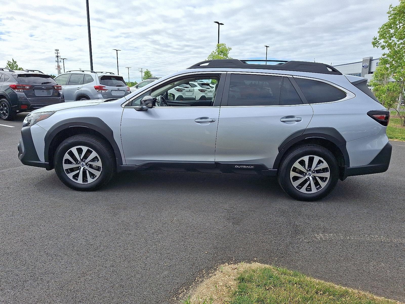 2023 Subaru Outback Premium CVT