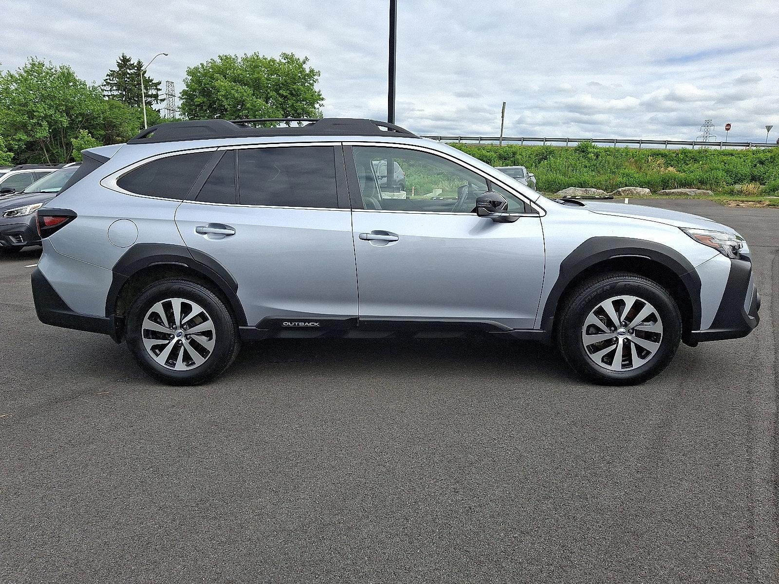 2023 Subaru Outback Premium CVT