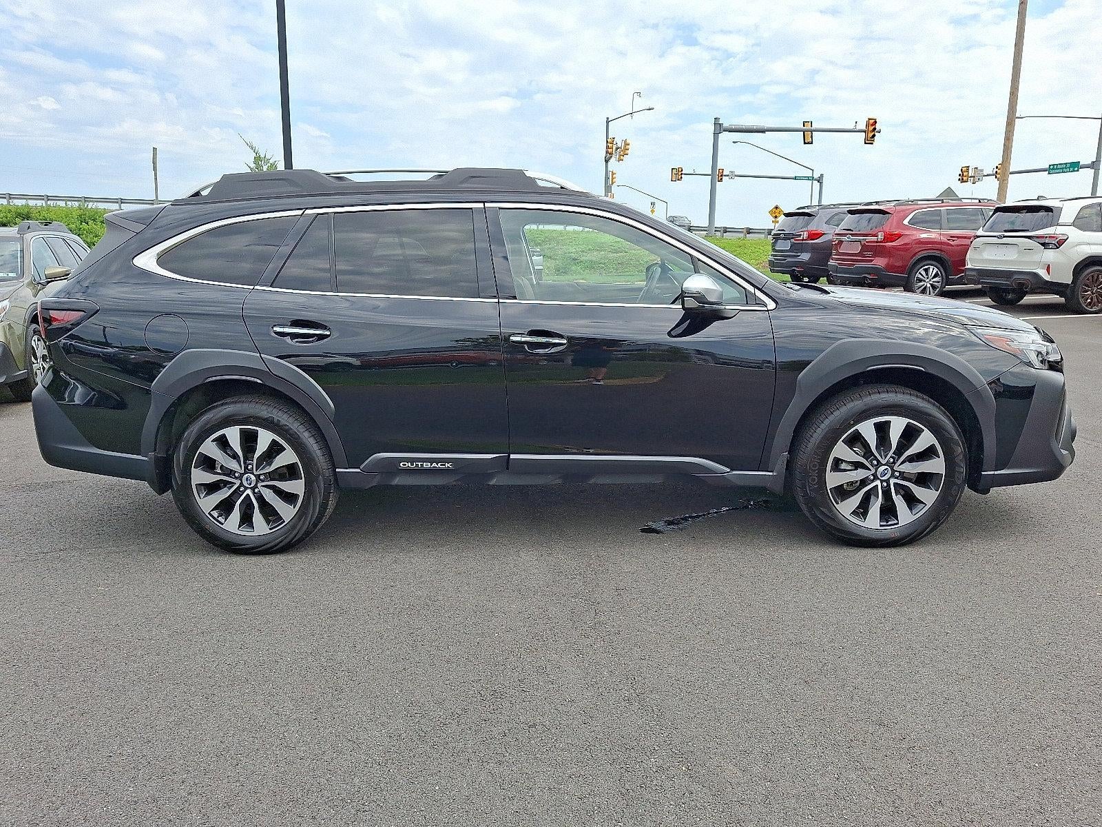 2024 Subaru Outback Touring XT AWD
