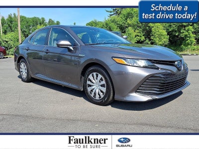 2019 Toyota Camry Hybrid LE CVT (Natl)