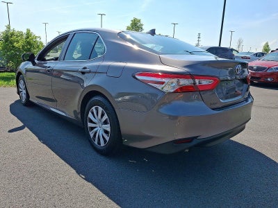 2019 Toyota Camry Hybrid LE CVT (Natl)