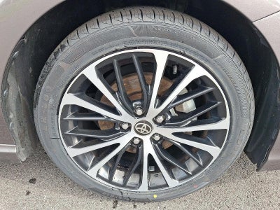2020 Toyota Camry SE Auto AWD (Natl)