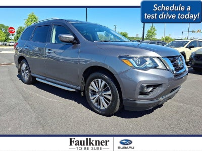 2020 Nissan Pathfinder 4x4 SV