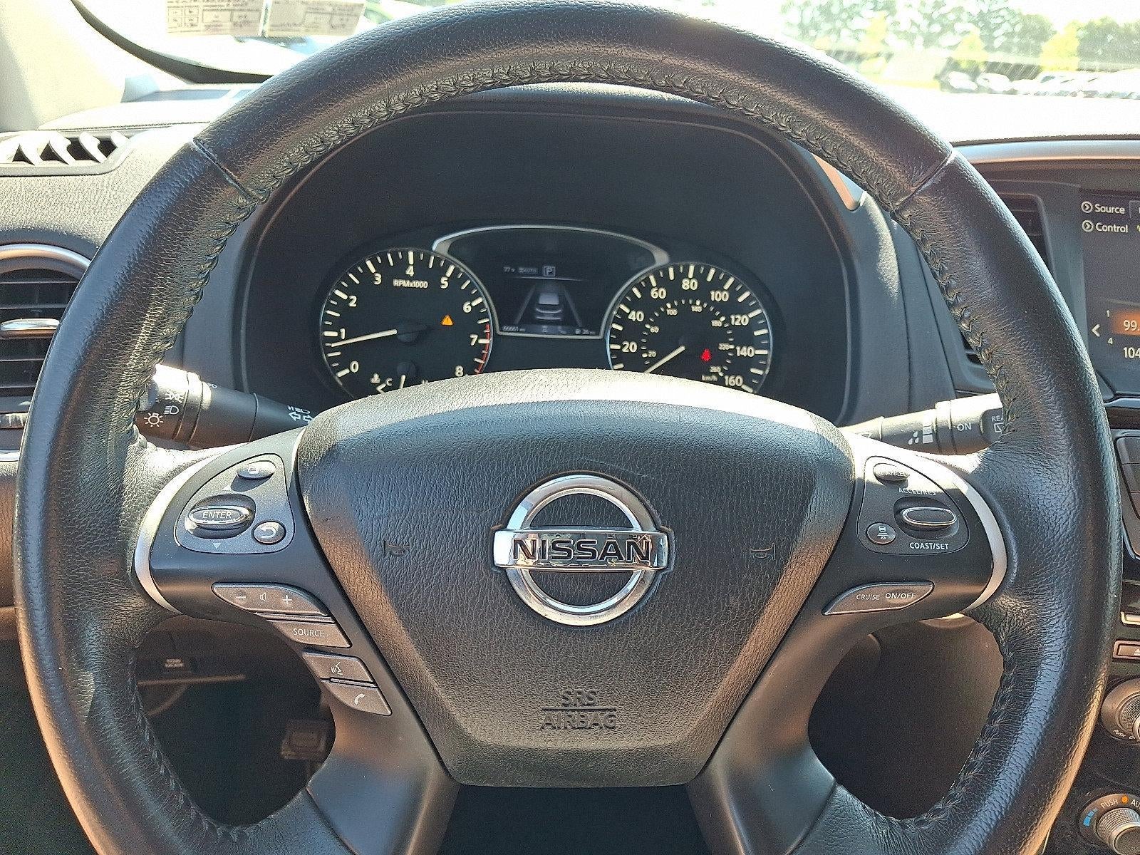 2020 Nissan Pathfinder 4x4 SV