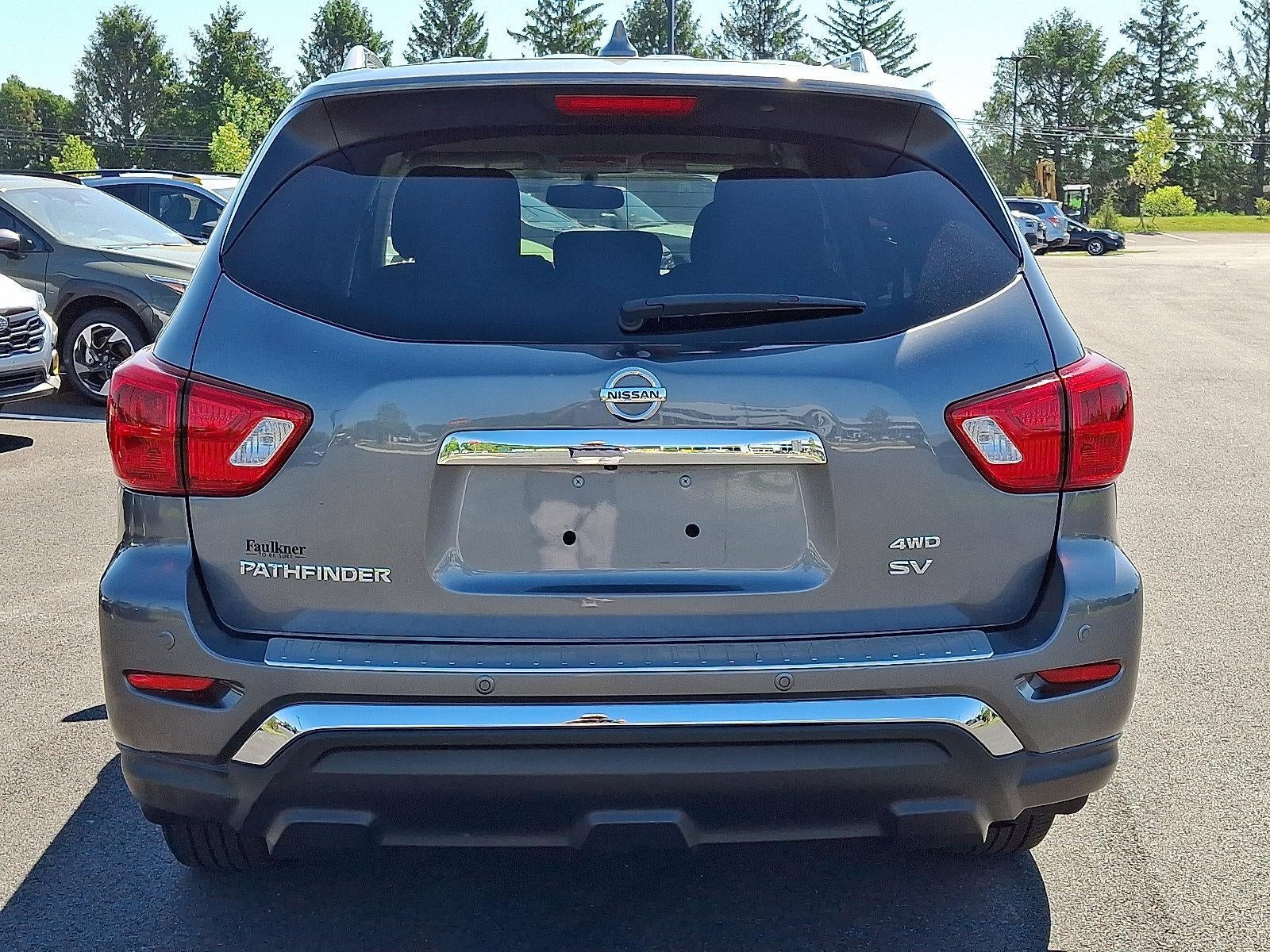 2020 Nissan Pathfinder 4x4 SV