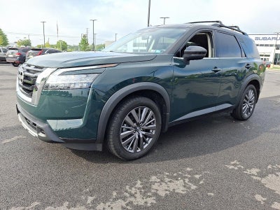 2023 Nissan Pathfinder SL 4WD