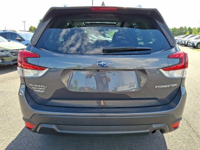 2023 Subaru Forester Premium CVT