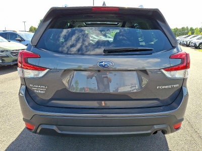 2023 Subaru Forester Premium CVT