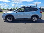 2023 Subaru Forester Premium CVT