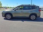 2023 Subaru Forester Premium CVT