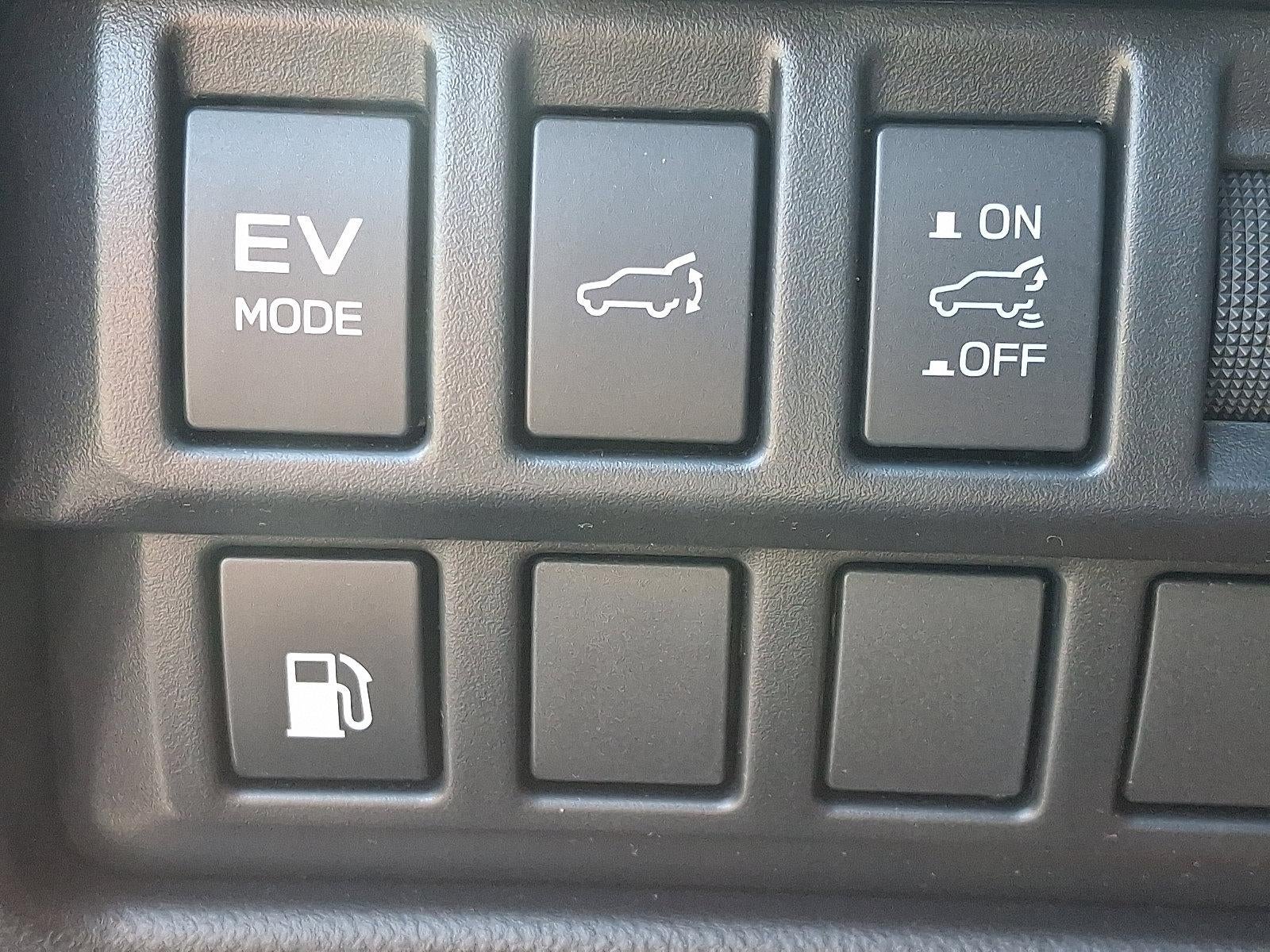 2025 Subaru Forester Limited Hybrid AWD