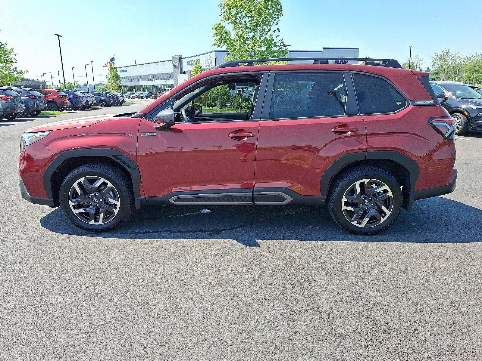 2025 Subaru Forester Limited Hybrid AWD