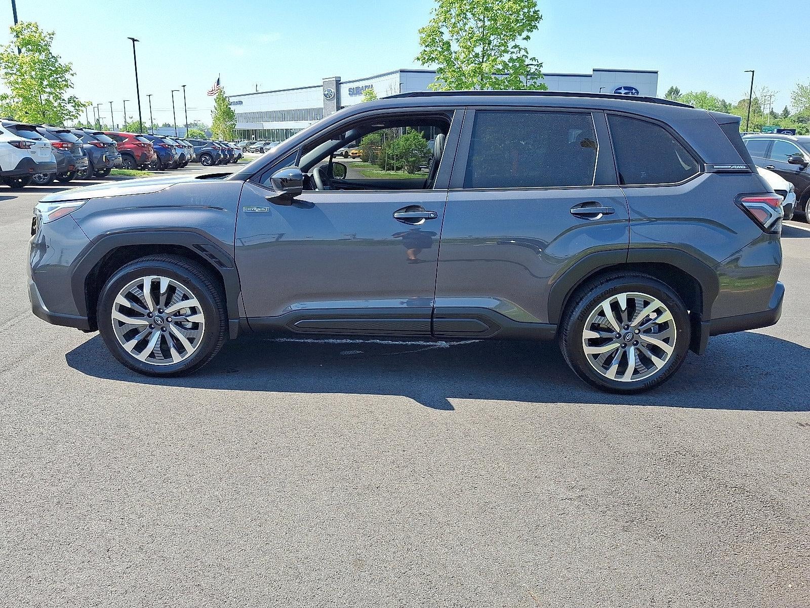 2025 Subaru Forester Touring Hybrid AWD