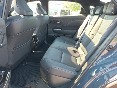 2025 Toyota Crown Platinum AWD (Natl)