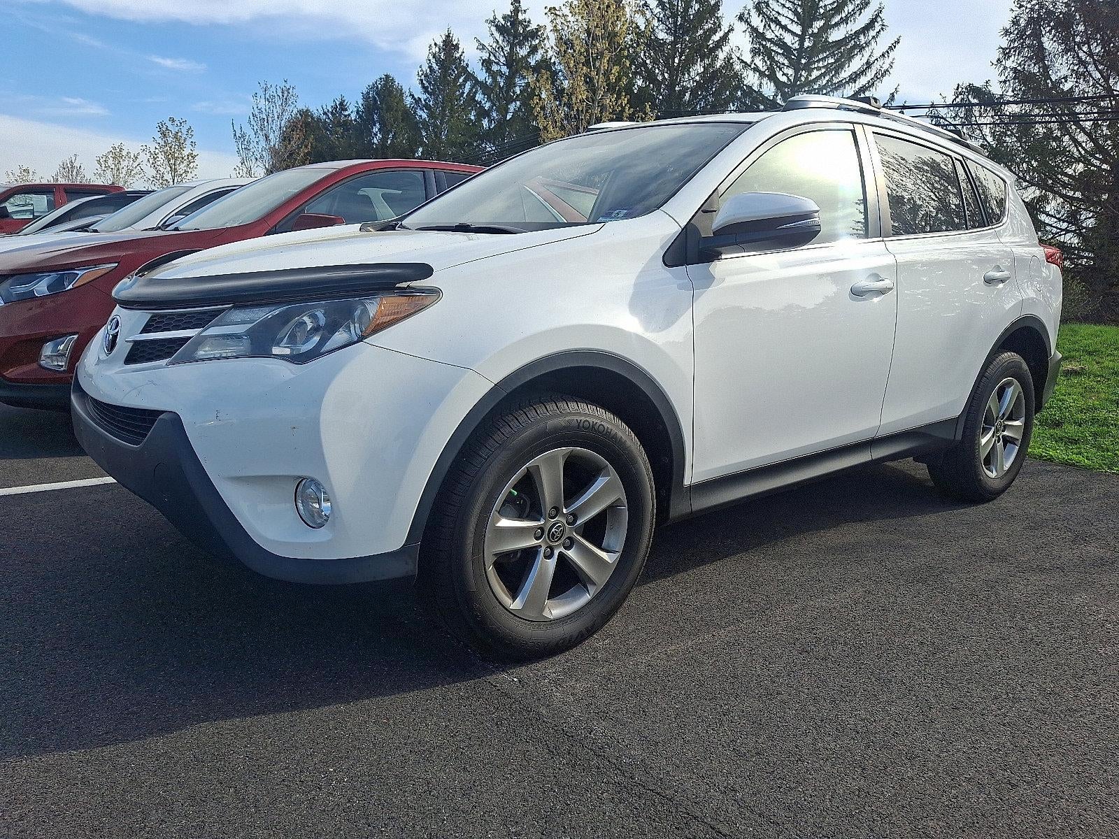 2015 Toyota RAV4 AWD 4dr XLE (Natl)