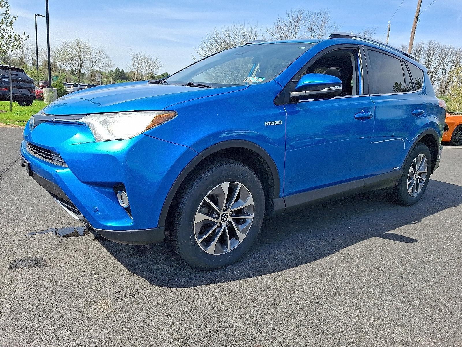 2016 Toyota RAV4 Hybrid AWD 4dr XLE (Natl)