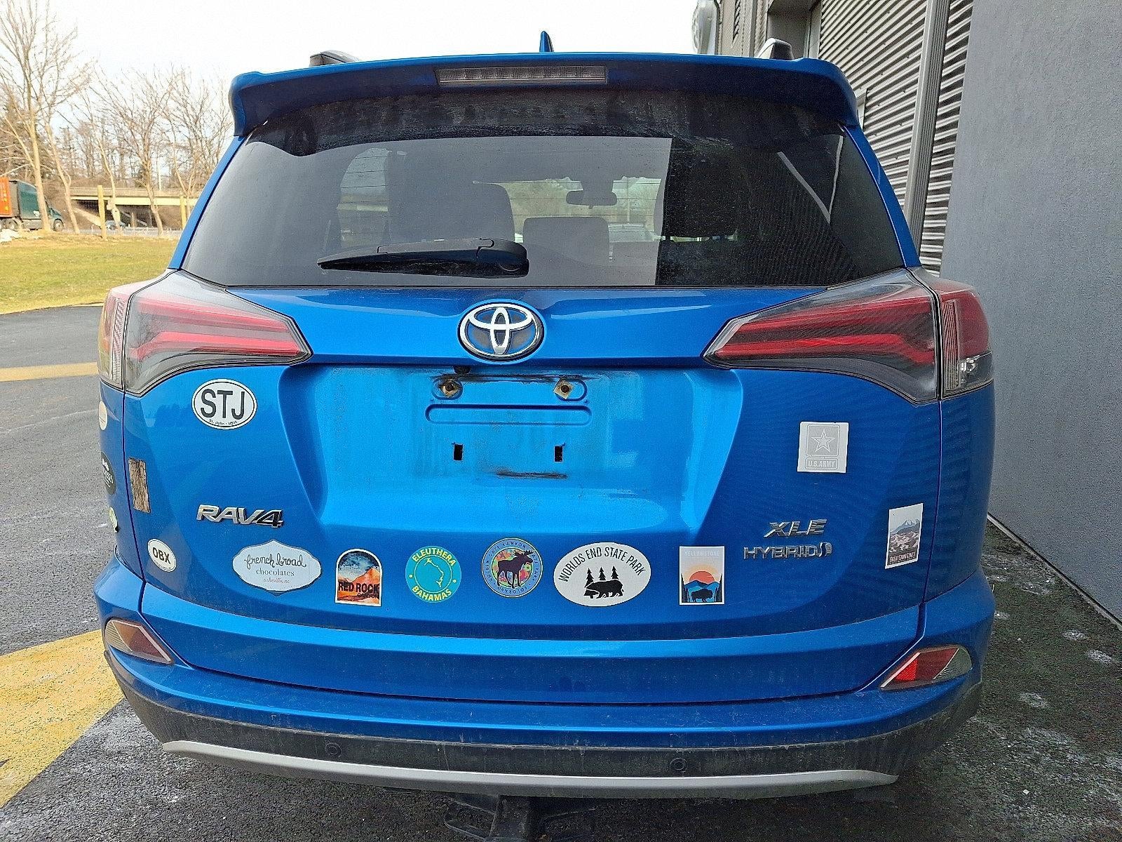 2016 Toyota RAV4 Hybrid AWD 4dr XLE (Natl)