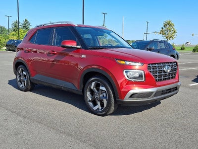2025 Hyundai VENUE Limited IVT