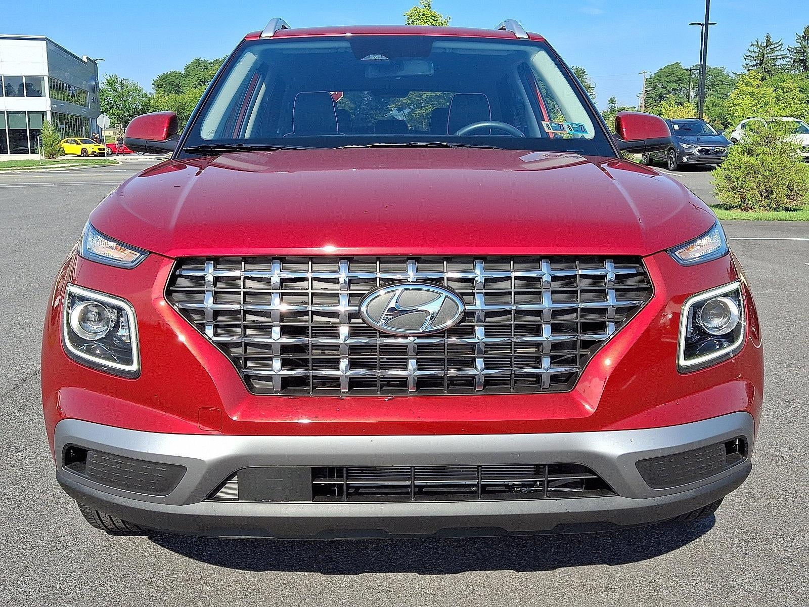 2025 Hyundai VENUE Limited IVT