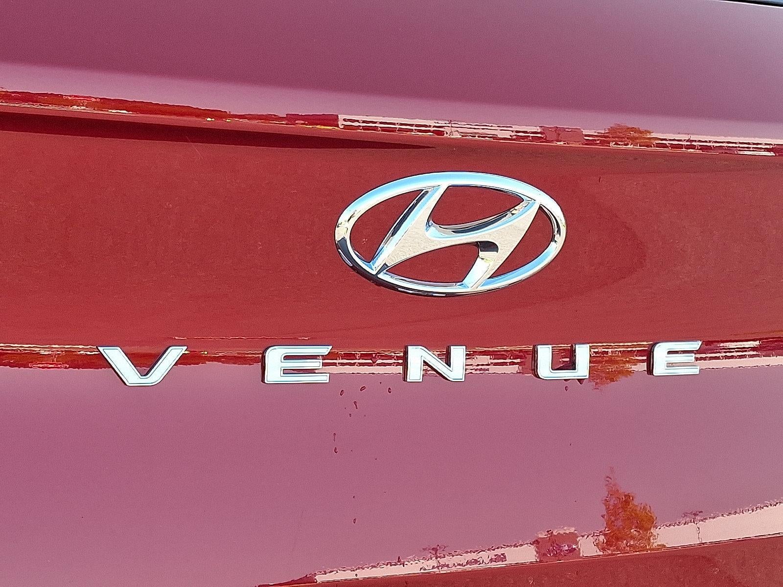 2025 Hyundai VENUE Limited IVT
