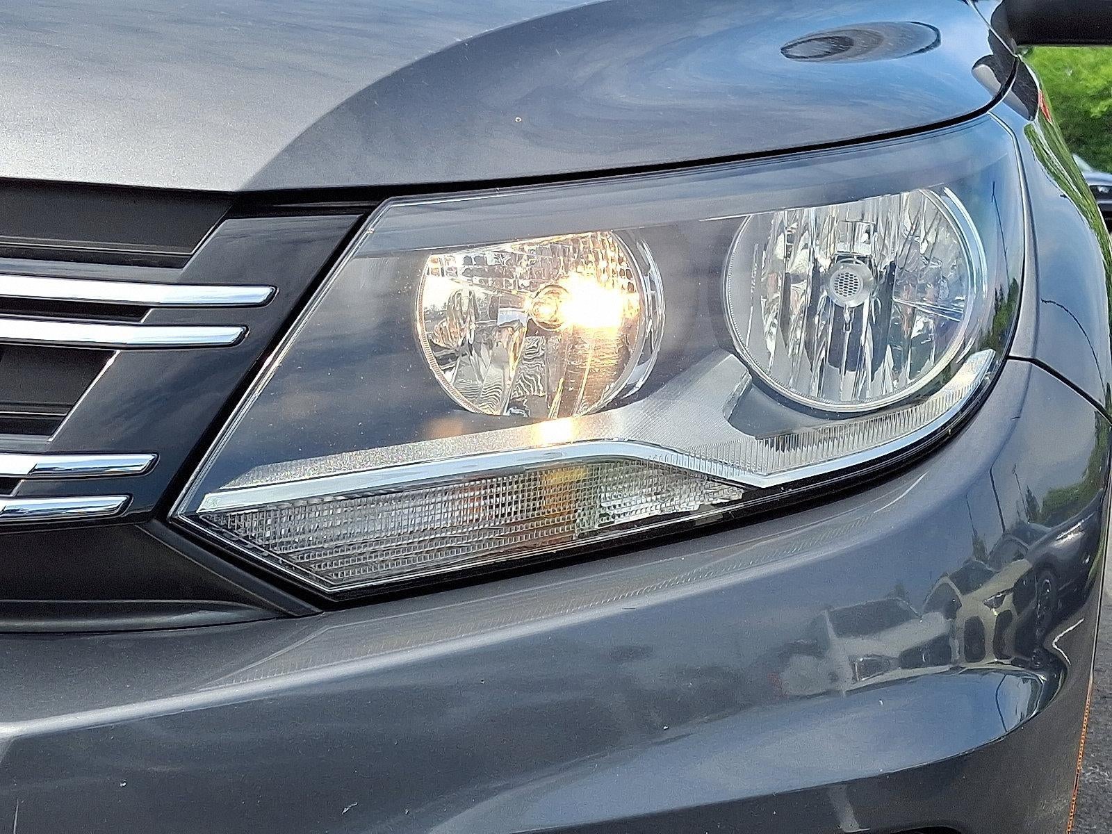 2014 Volkswagen Tiguan 4MOTION 4dr Auto S