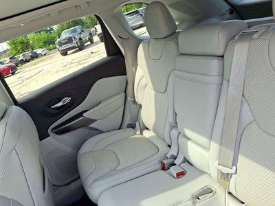 2019 Jeep Cherokee Overland 4x4