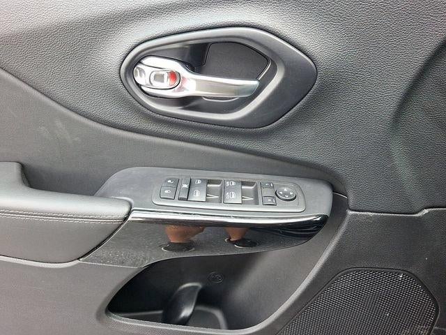 2023 Jeep Cherokee Altitude Lux 4x4