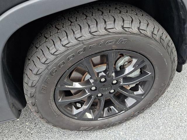 2023 Jeep Cherokee Altitude Lux 4x4
