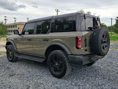 2025 Ford Bronco Outer Banks 4 Door 4x4