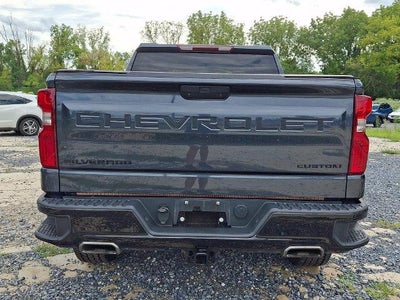 2021 Chevrolet Silverado 1500 Crew Cab Short Box 4-Wheel Drive Custom Trail Boss