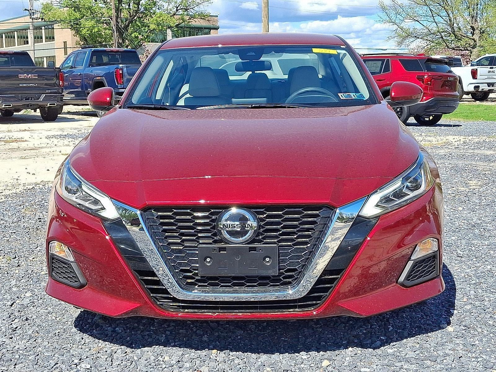 2022 Nissan Altima 2.5 SV Sedan