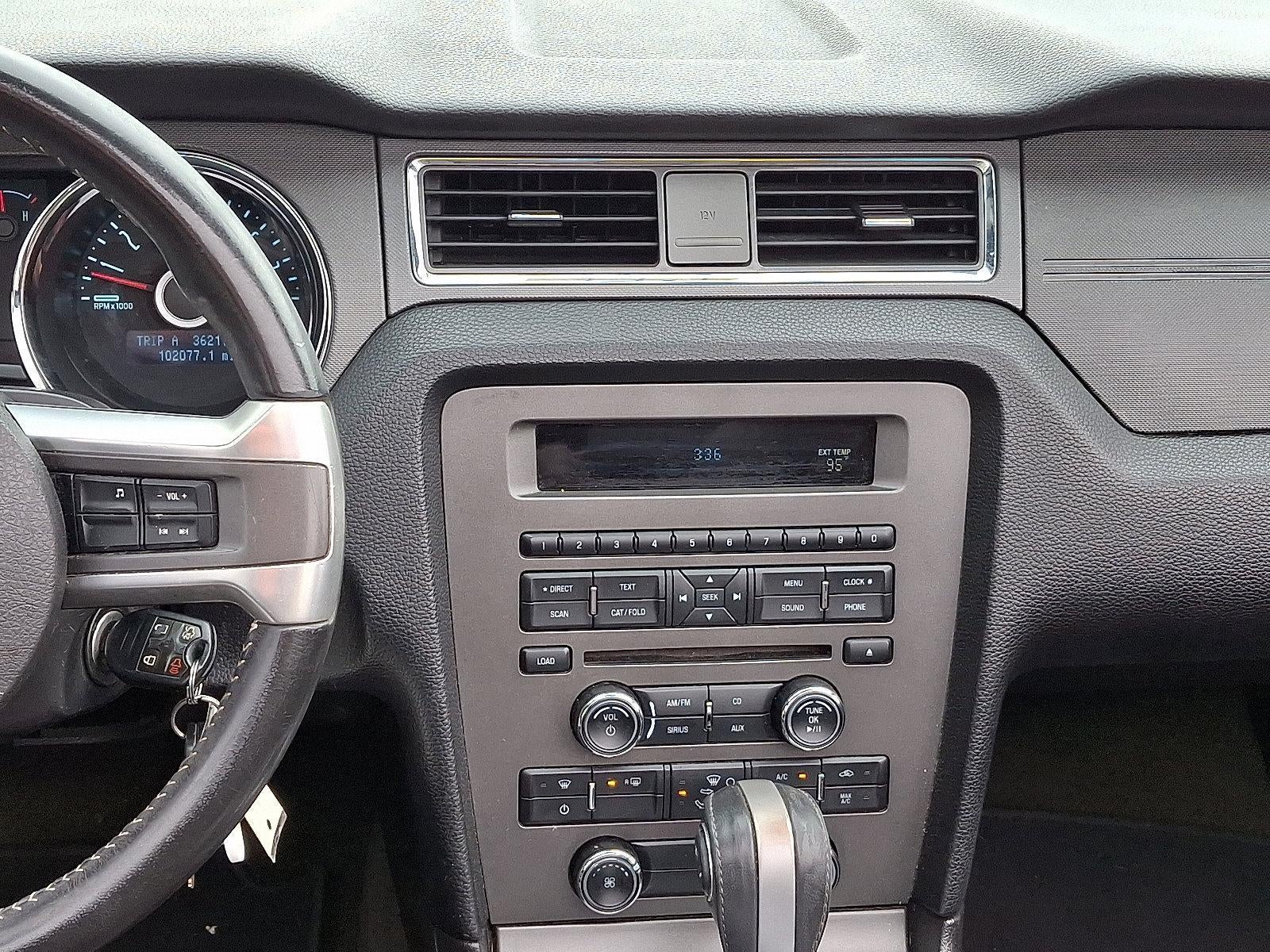 2014 Ford Mustang 2dr Conv V6