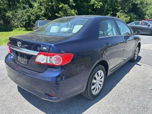 2013 Toyota Corolla 4dr Sdn Auto LE (Natl)