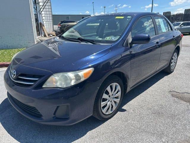 2013 Toyota Corolla 4dr Sdn Auto LE (Natl)