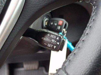 2019 Toyota Corolla SE CVT (Natl)