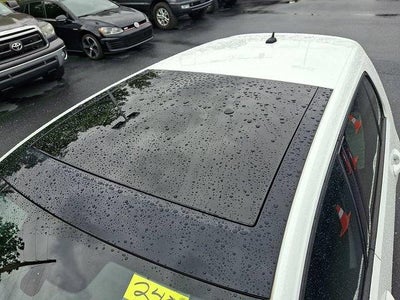 2017 Volkswagen Golf GTI 2.0T 4-Door S DSG