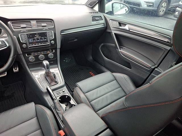 2017 Volkswagen Golf GTI 2.0T 4-Door S DSG