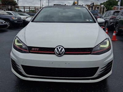 2017 Volkswagen Golf GTI 2.0T 4-Door S DSG