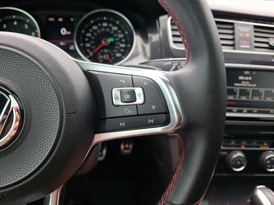 2017 Volkswagen Golf GTI 2.0T 4-Door S DSG
