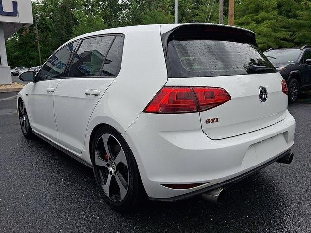 2017 Volkswagen Golf GTI 2.0T 4-Door S DSG