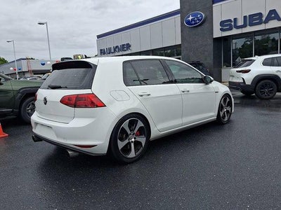 2017 Volkswagen Golf GTI 2.0T 4-Door S DSG