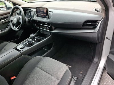 2022 Nissan Rogue AWD SV