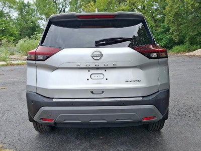 2022 Nissan Rogue AWD SV