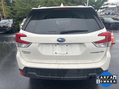 2023 Subaru Forester Premium CVT