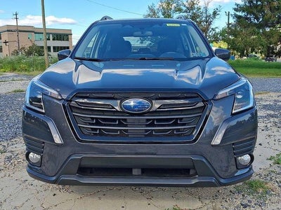 2022 Subaru Forester Premium CVT