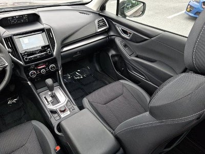 2022 Subaru Forester Premium CVT