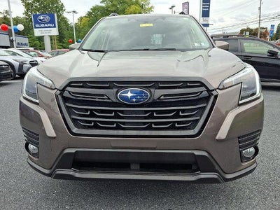 2022 Subaru Forester Premium CVT