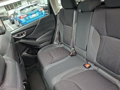 2022 Subaru Forester Premium CVT