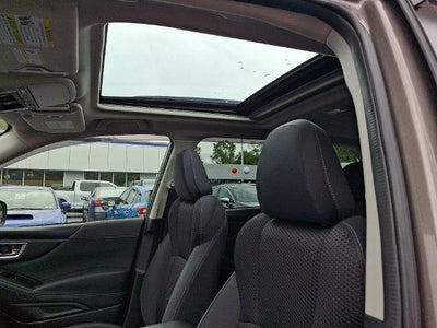 2022 Subaru Forester Premium CVT